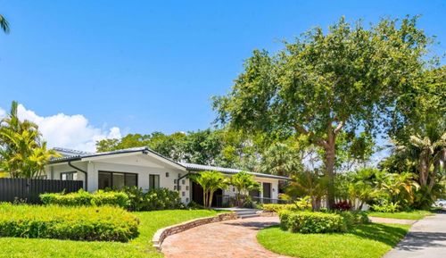 2811 Ne 53rd Ct, Lighthouse Point, FL, 33064-7857 | Card Image