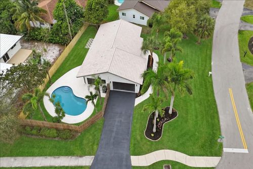 518 Linnet Cir, Delray Beach, FL, 33444-1938 | Card Image