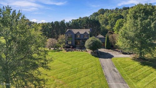 217 Lake Meadow Dr, Gray, TN, 37615-4016 | Card Image
