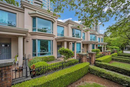 2-6611 Southoaks Cres, Burnaby, BC, V5E4L5 | Card Image