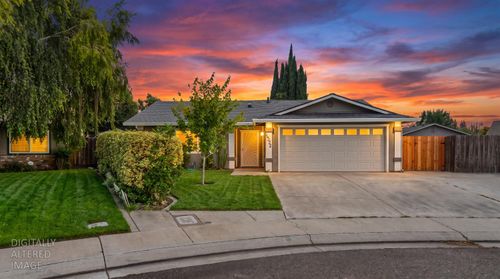 1522 Kiwi Ct, Ripon, CA, 95366-9669 | Card Image