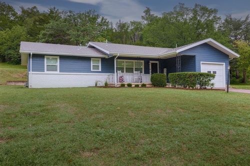 410 Highland Dr, Arkansas City, KS, 67005-3819 | Card Image