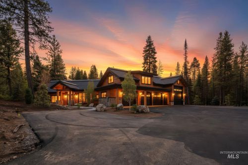 325 Sunshine Dr, McCall, ID, 83638-3315 | Card Image