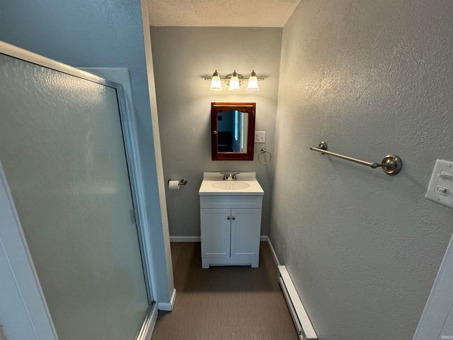 528 E Main St, House other with 3 bedrooms, 2 bathrooms and null parking in Gas City IN | Image 9