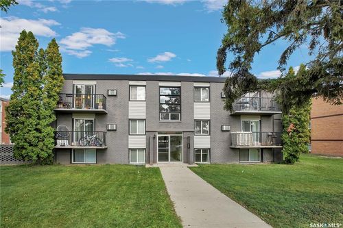 15-104 104th St W, Saskatoon, SK, S7N1M8 | Card Image