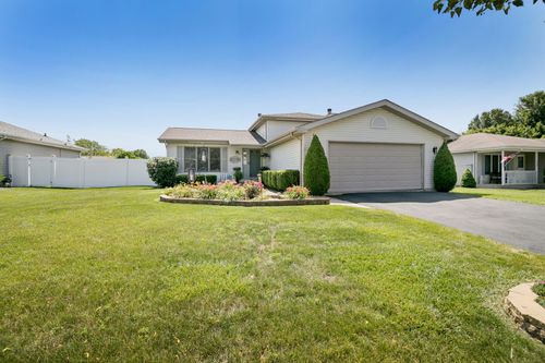 1478 Bradley Way, Bourbonnais, IL, 60914-4614 | Card Image