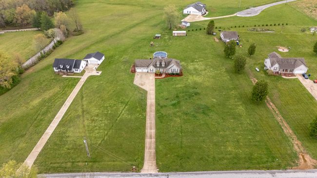 70 N Keener Rd, House other with 4 bedrooms, 3 bathrooms and 2 parking in Leoma TN | Image 34