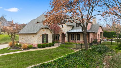 3011 High Point Dr, Flower Mound, TX, 75022-5271 | Card Image