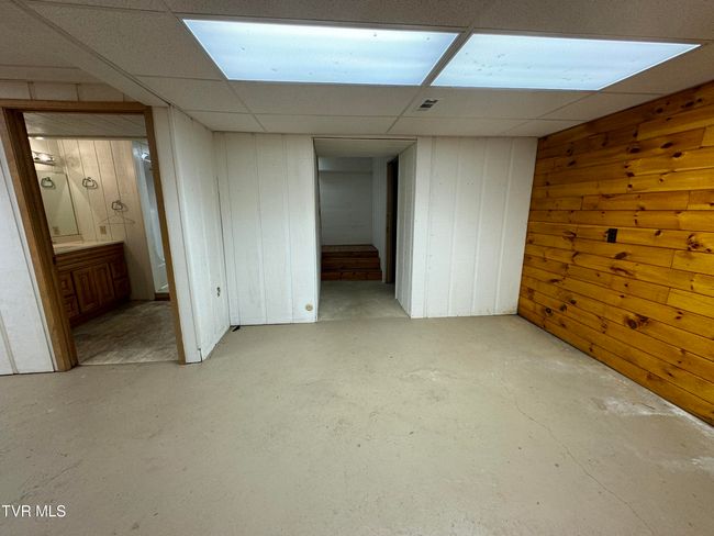 2401 Egan Rd, House other with 4 bedrooms, 3 bathrooms and null parking in Big Stone Gap VA | Image 59