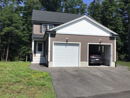 24-24 Christies Way, Holbrook, MA, 02343-2072 | Card Image