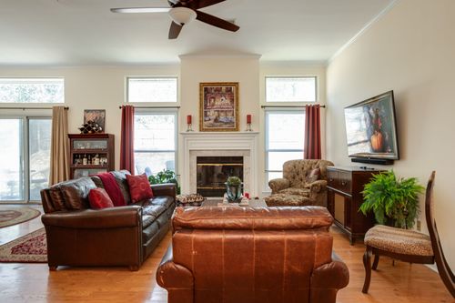 1608 Aaronwood Dr, Old Hickory, TN, 37138-4250 | Card Image