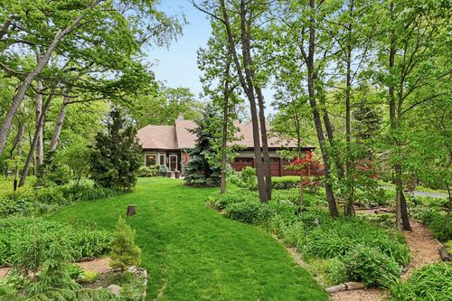 26073 W Laurel Ct, Wauconda, IL, 60084-2326 | Card Image