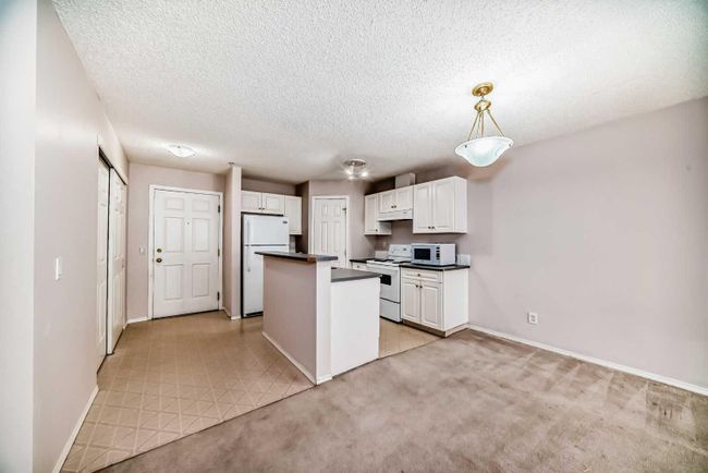 310 - 270 Shawville Way Se, Home with 2 bedrooms, 2 bathrooms and 1 parking in Calgary AB | Image 3