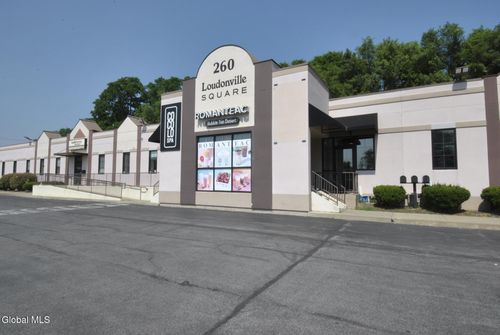 260 Osborne Rd, Albany, NY, 12211-1844 | Card Image