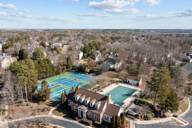 Neighborhood Amenities | Image 44