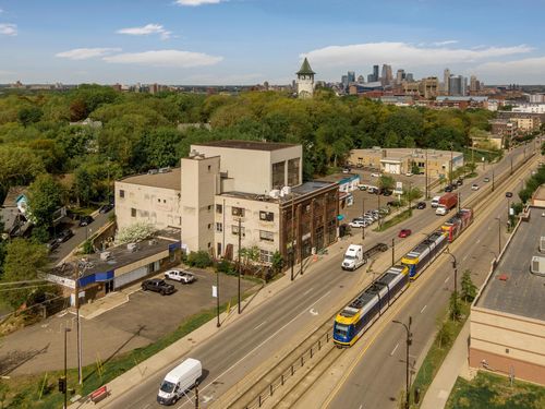 3338 University Ave Se, Minneapolis, MN, 55414-3331 | Card Image
