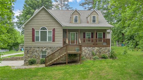 216 Mill Brook Dr, Millers Creek, NC, 28651-9268 | Card Image