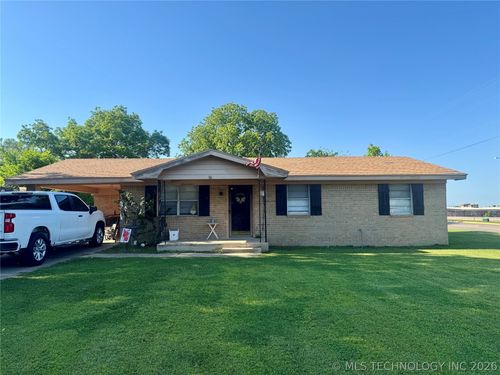 16 Wisteria St, Lone Grove, OK, 73443-6515 | Card Image
