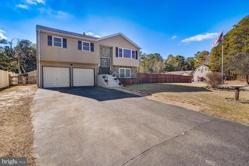 2 Laurel Ln, LITTLE EGG HARBOR TWP, NJ, 08087-9638 | Card Image