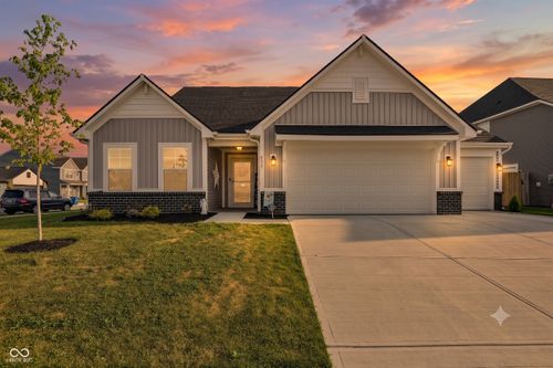 553 Alder Way, Sheridan, IN, 46069-1477 | Card Image