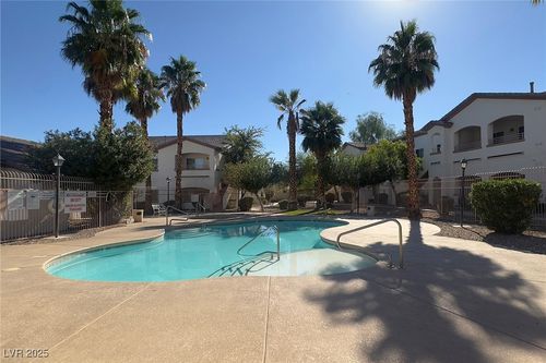 2040-5655 E Sahara Ave, Las Vegas, NV, 89142-2080 | Card Image