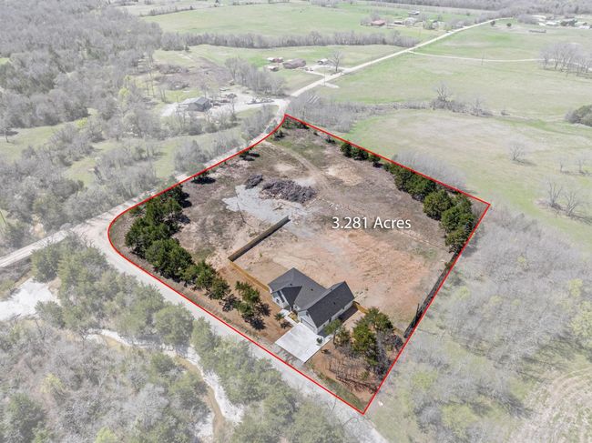 850 County Road 26750, House other with 3 bedrooms, 4 bathrooms and null parking in Petty TX | Image 34