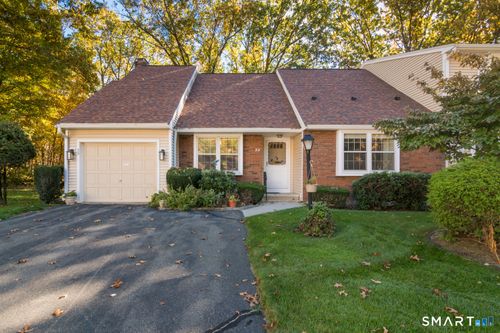 33-33 The Mdws, Enfield, CT, 06082-2139 | Card Image