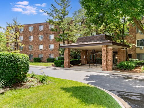 apt-118-1500 Robin Cir, Hoffman Estates, IL, 60169-1117 | Card Image