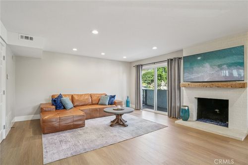 8-835 Amigos Way, Newport Beach, CA, 92660-4567 | Card Image