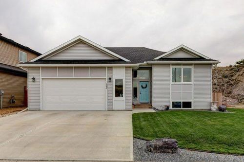 149 10 Ave Se, Drumheller, AB, T0J0Y6 | Card Image