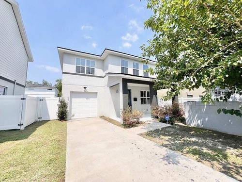 907 Randall St, ORLANDO, FL, 32805-2636 | Card Image