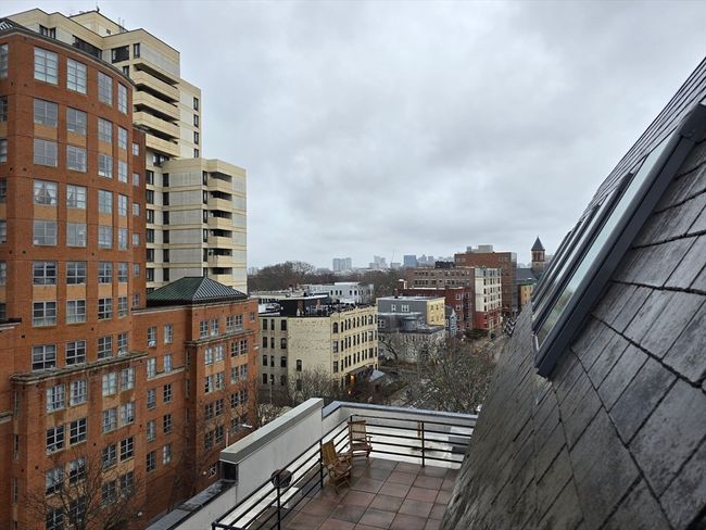 PH1 - 950 Massachusetts Ave, Condo with 2 bedrooms, 2 bathrooms and 1 parking in Cambridge MA | Image 13