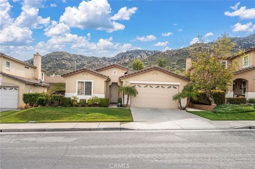 28913 Avalon Ave, Moreno Valley, CA, 92555-7056 | Card Image