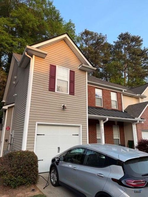 2591 Avery Park Cir, Doraville, GA, 30360-2578 | Card Image