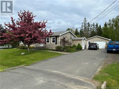 53 Demonts Ave, Saint Andrews, NB, E5B2K3 | Card Image