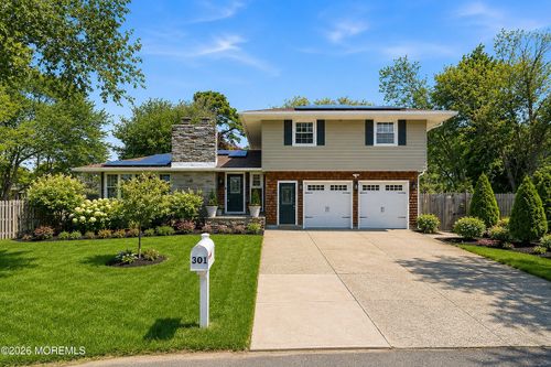 301 Florida Ct, Brick, NJ, 08723-7113 | Card Image