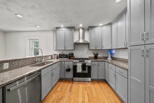 1-55 Cherry St, Chelsea, MA, 02150-2736 | Card Image