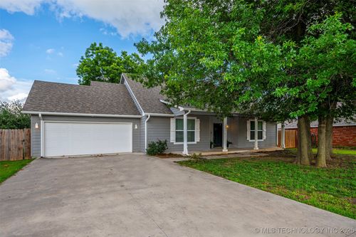 1341 Alvera Ln, Wynnewood, OK, 73098-1011 | Card Image