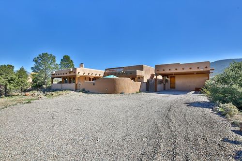 1451 Weimer Rd, Taos, NM, 87571-6383 | Card Image
