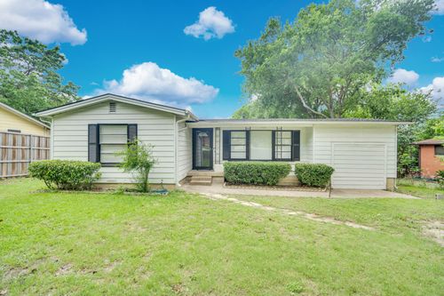207 N Lyndalyn Avenue, DeSoto, TX, 75115 | Card Image