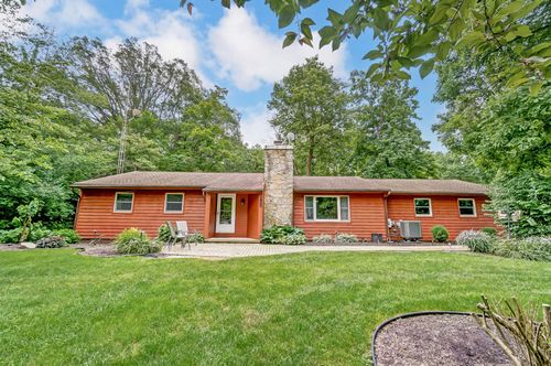 6388 Stoker Rd, Houston, OH, 45333-9719 | Card Image