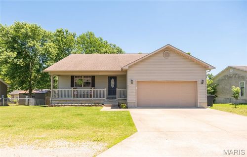 973 Sunny Valley Ln, Poplar Bluff, MO, 63901-6679 | Card Image