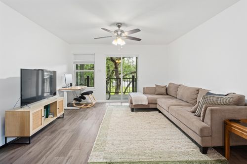 apt-203-3604 Clawson Rd, Austin, TX, 78704-7773 | Card Image