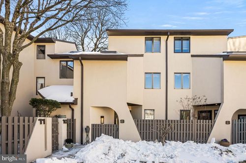 unit-9-10 Llanfair Rd, Ardmore, PA, 19003-2325 | Card Image