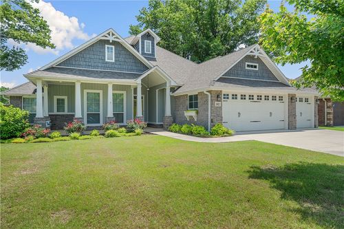 102 Crawford St, Pea Ridge, AR, 72751-1010 | Card Image