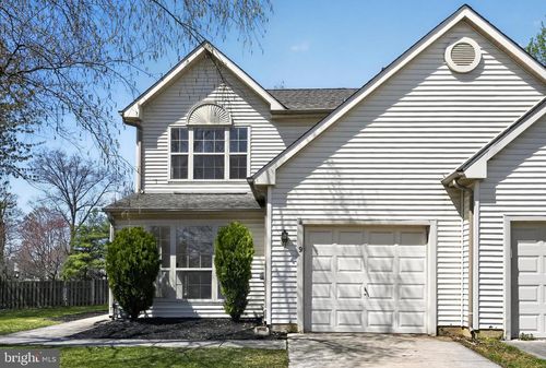 9 Dewberry Ln, Delran, NJ, 08075-2802 | Card Image