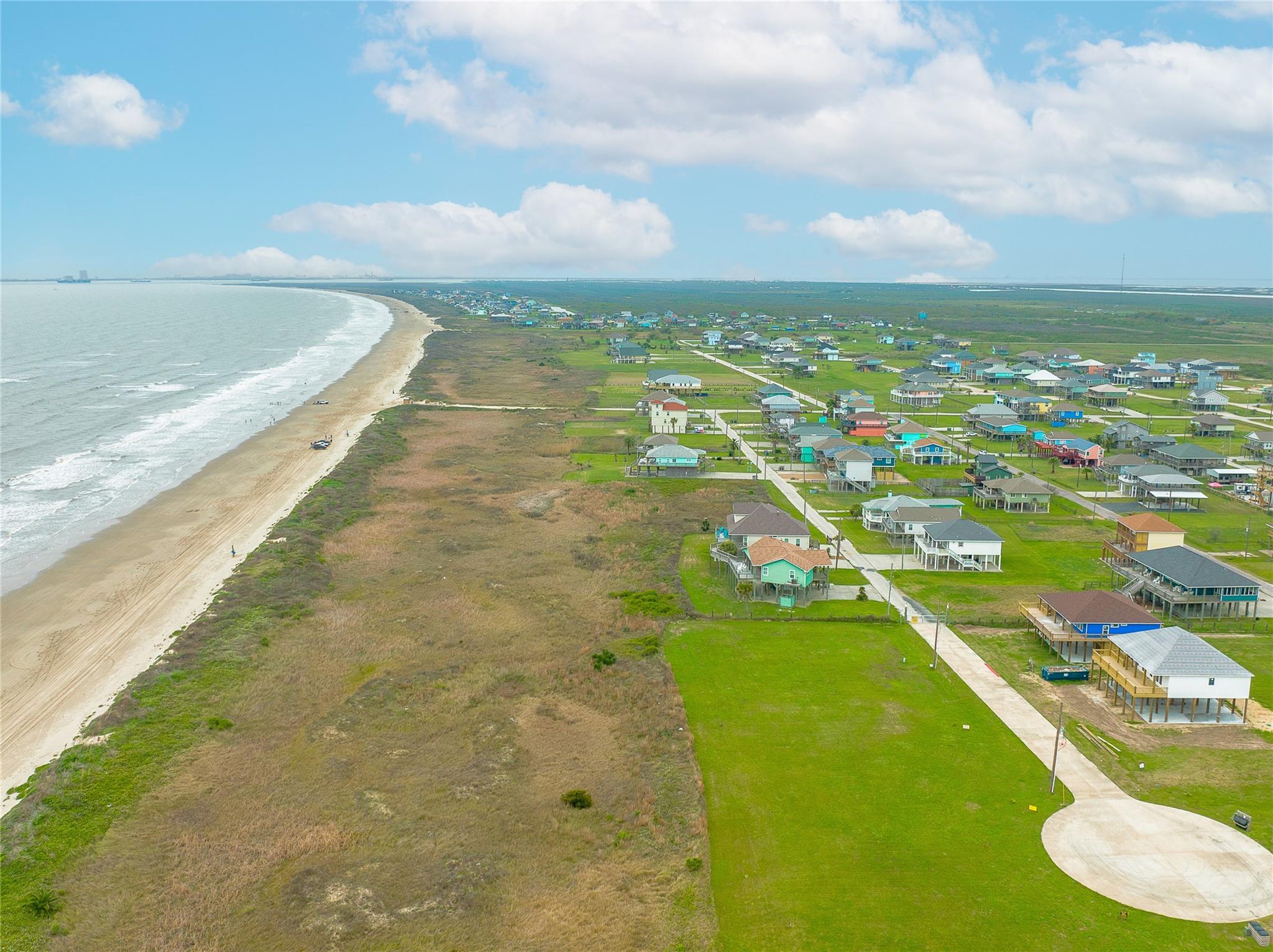 Land in Crystal Beach