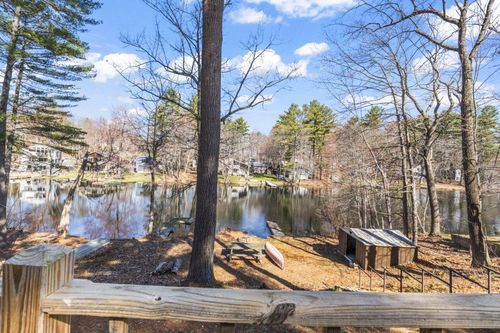 12 Shore Rd, Windham, ME, 04062-5681 | Card Image