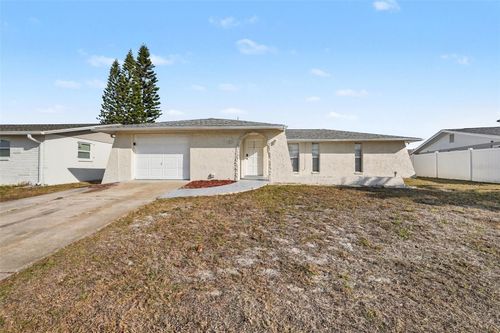 7321 Rosarian Dr, PORT RICHEY, FL, 34668-5052 | Card Image