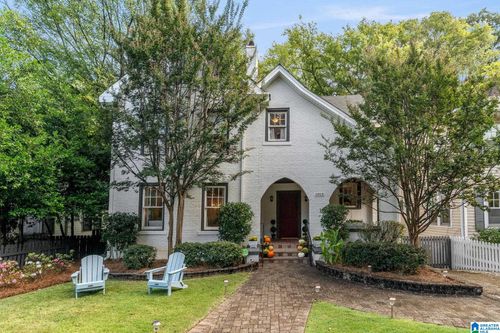 1015 31st Street Ensley, BIRMINGHAM, AL, 35218-2540 | Card Image